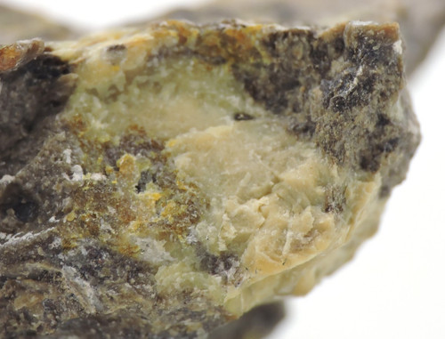 Axinite and hancockite - axinite-(mn),