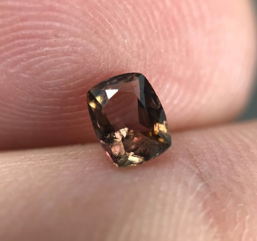 Axinite cut gemstone - ct,